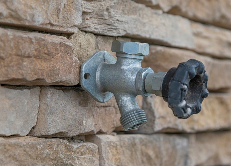 Outdoor-Faucet-Install-Fircrest-WA